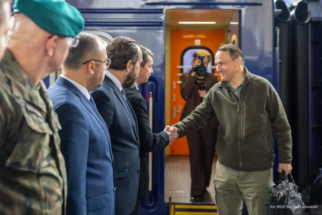 Źródło: Konrad Laskowski / MSZ / Radosław Sikorski / X