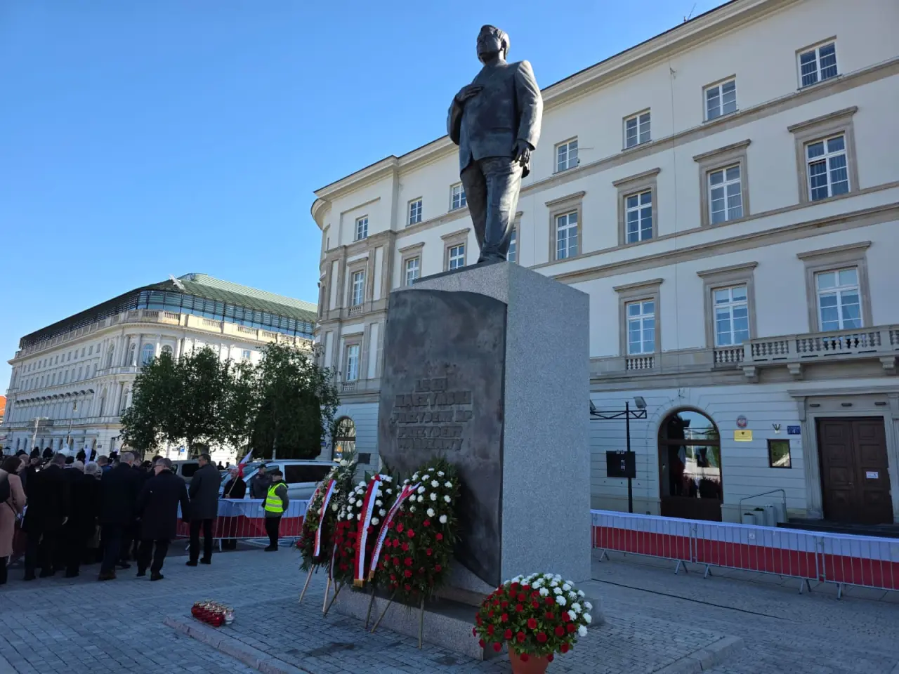 Pomnik Lecha Kaczyńskiego, Źródło: X/PiS