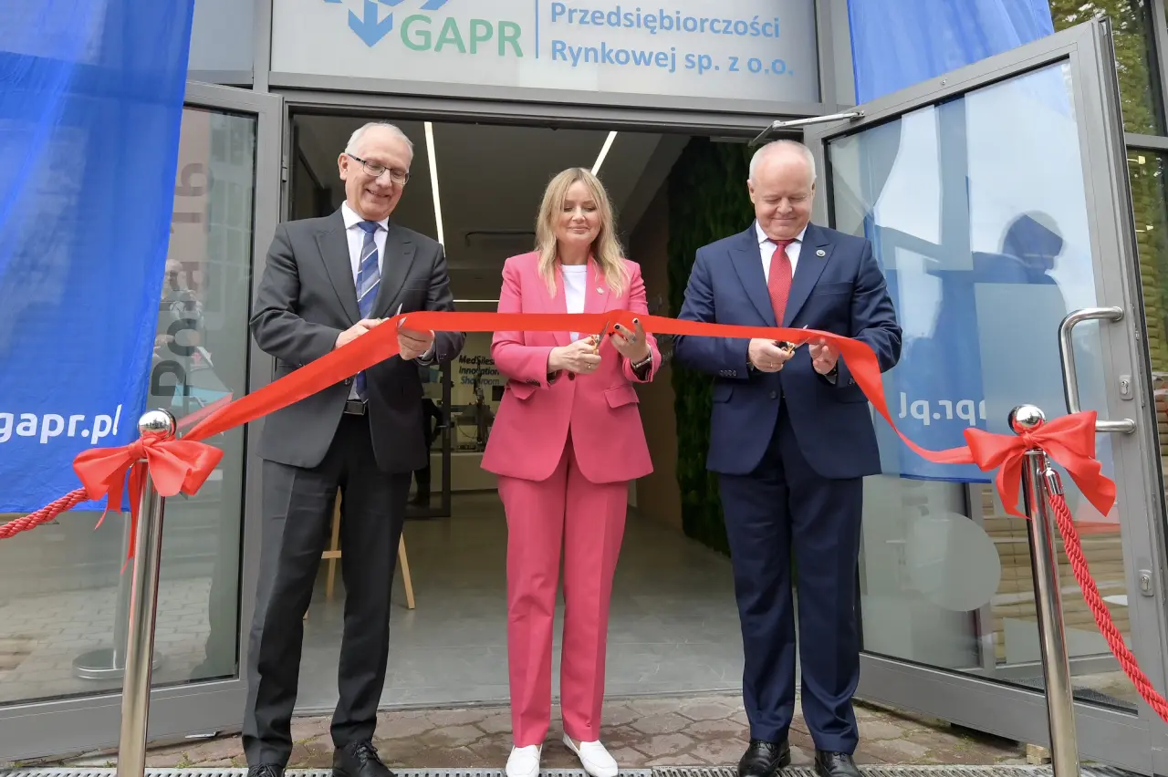 Zdjęcie z otwarcia Showroomu, Źródło: gliwice.eu