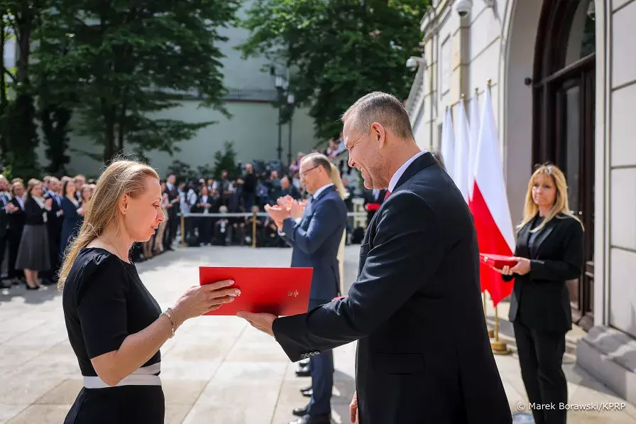 Zdjęcie z nominacji, Źródło: Prezydent.pl