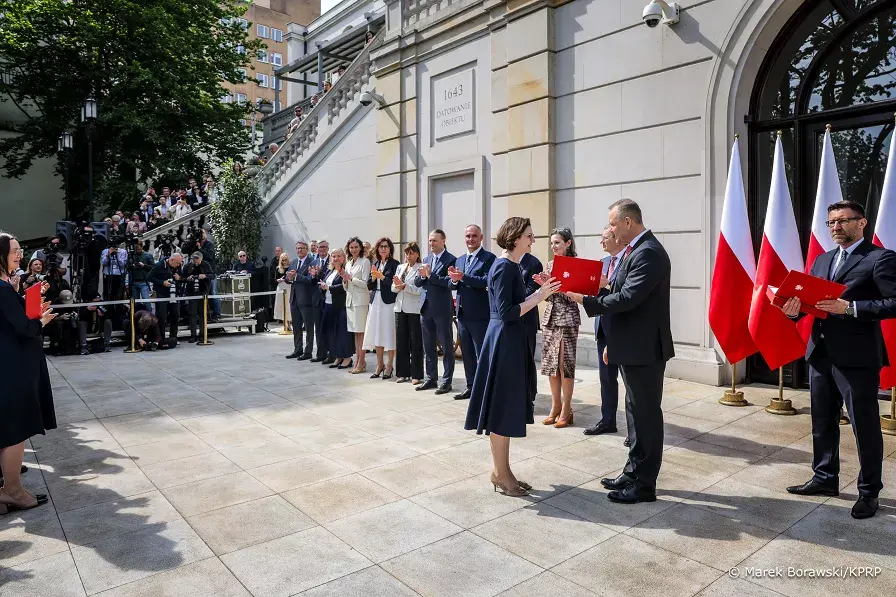 Zdjęcie z nominacji, Źródło: Prezydent.pl