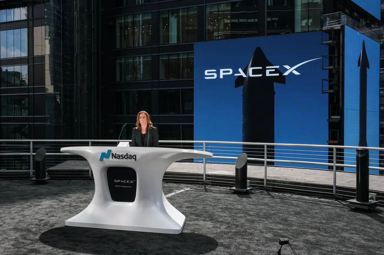 Adena Friedman podczas wydarzenia, Źródło: Reuters / Forum (fot. Brendan McDermid)