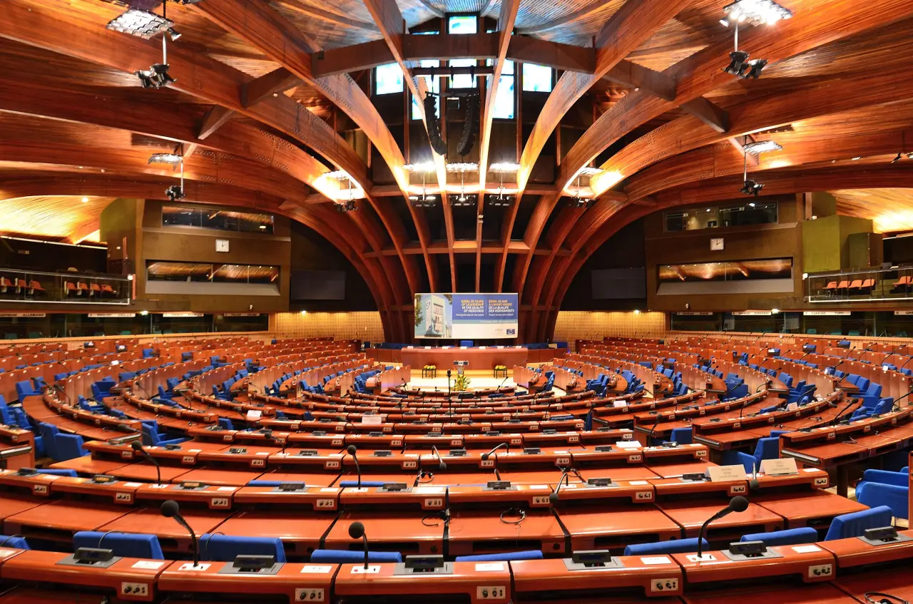 Sala plenarna Rady Europy - wikipedia