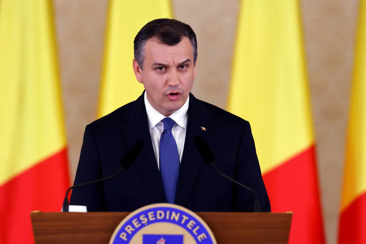Były premier Rumunii Eugen Tomac, Źródło: Xinhua News Agency / Forum (fot. Cristian Cristel)